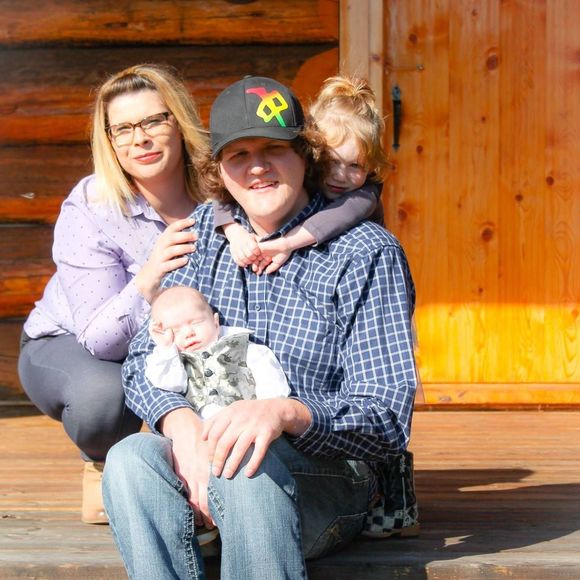 Meet your Posher, Kristen - Picture 1 of 1